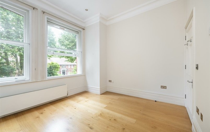 Flat for sale in Heath Drive, Hampstead