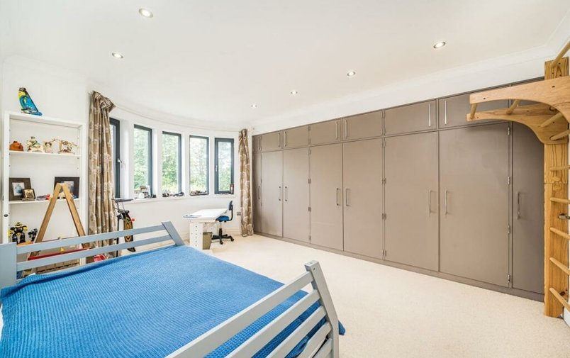 House for sale in Hermitage Lane, Hampstead