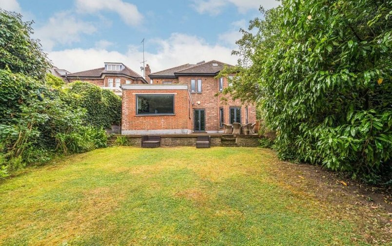 House for sale in Hermitage Lane, Hampstead