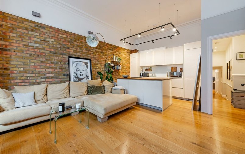 Flat for sale in Holford Road, Hampstead Village