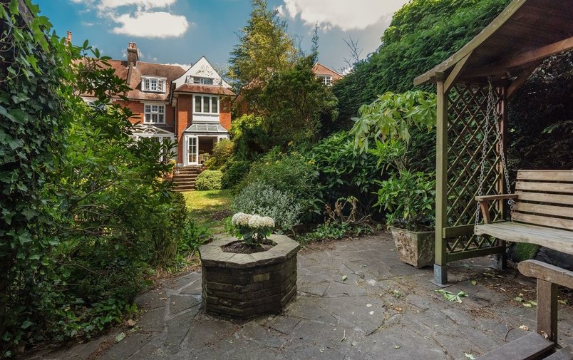 House for sale in Hollycroft Avenue, Hampstead