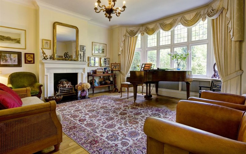 House for sale in Hollycroft Avenue, Hampstead
