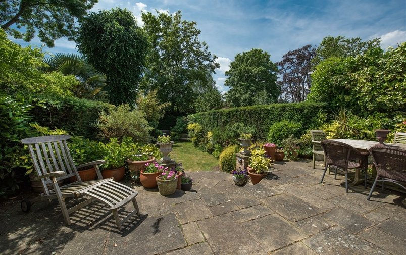 House for sale in Hollycroft Avenue, Hampstead