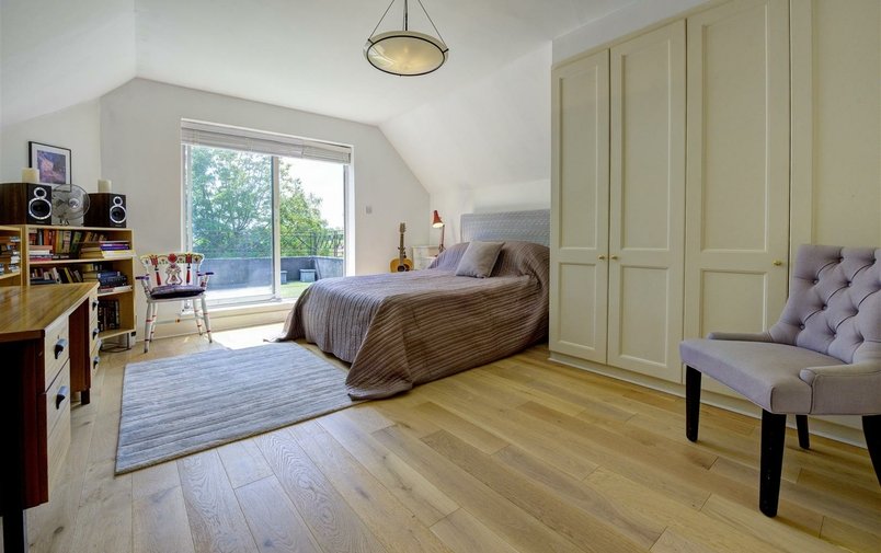House for sale in Hollycroft Avenue, Hampstead