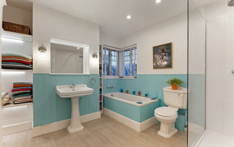 House for sale in Lyndale Avenue, Childs Hill