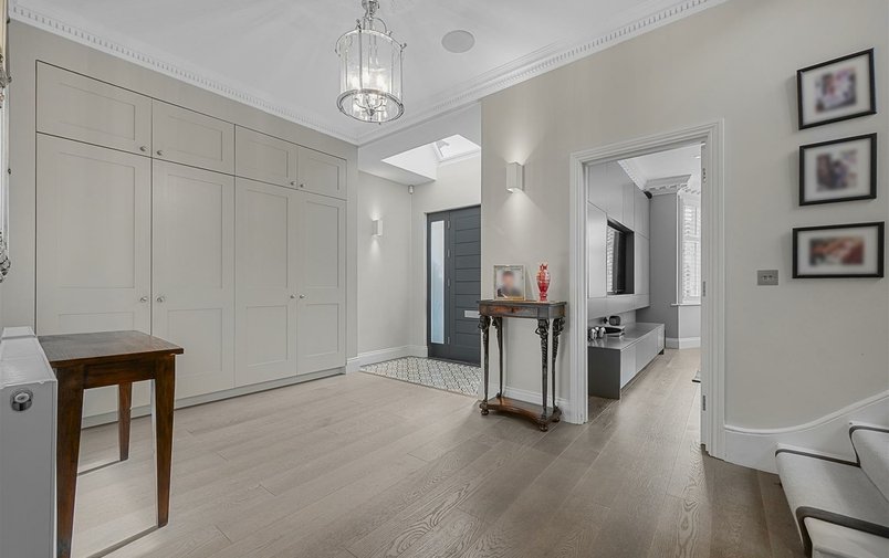 House for sale in Lyndale Avenue, Childs Hill
