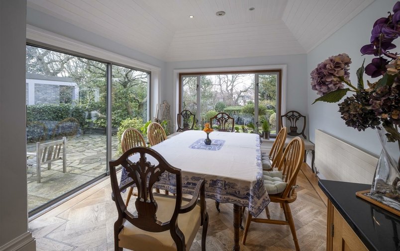 House for sale in Oakhill Avenue, Hampstead