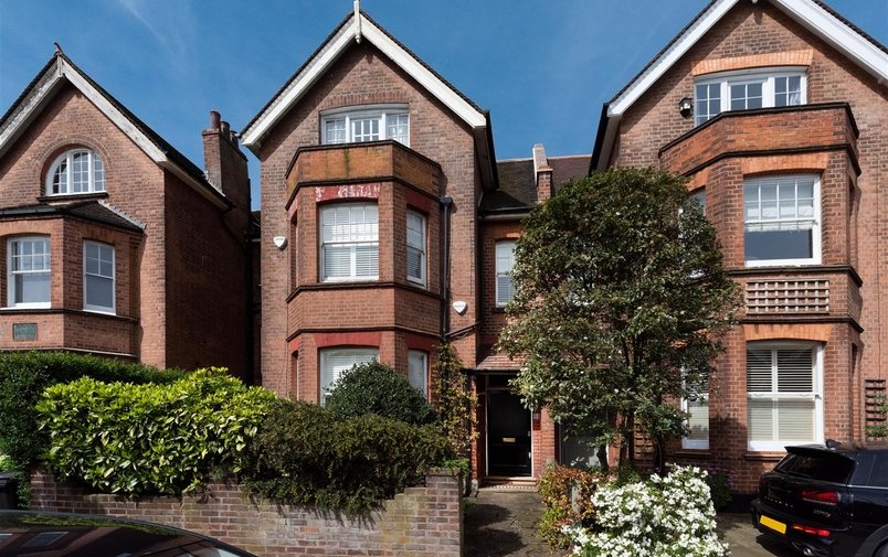 House for sale in Platts Lane, Hampstead