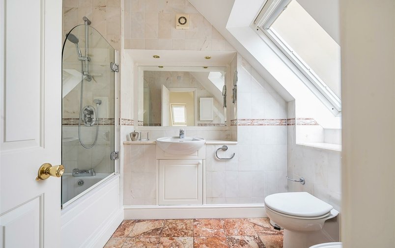 Flat for sale in Prince Arthur Road, Hampstead Village