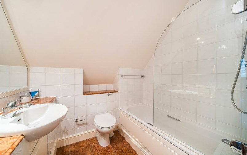 Flat for sale in Prince Arthur Road, Hampstead Village