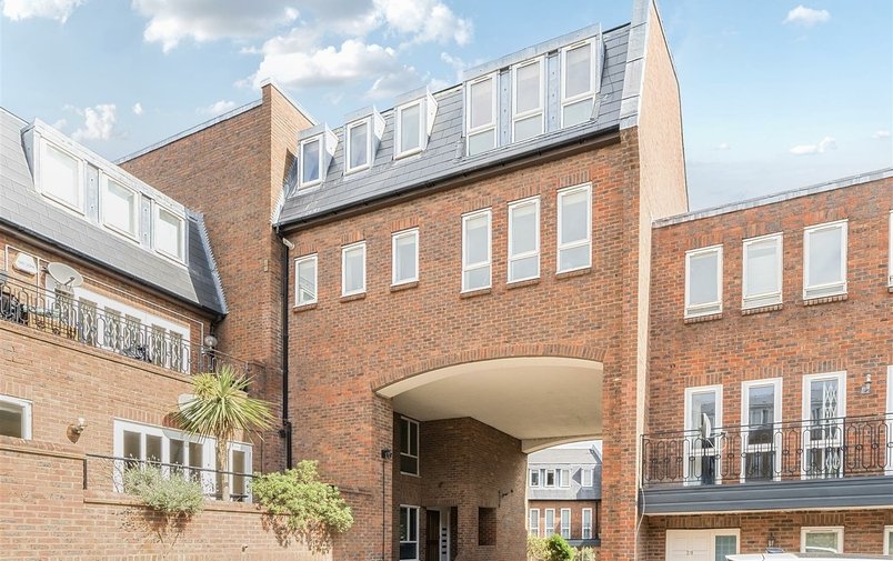 Flat for sale in Spencer Walk, Hampstead Vilage