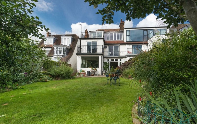 House for sale in The Park, Golders Hill Park