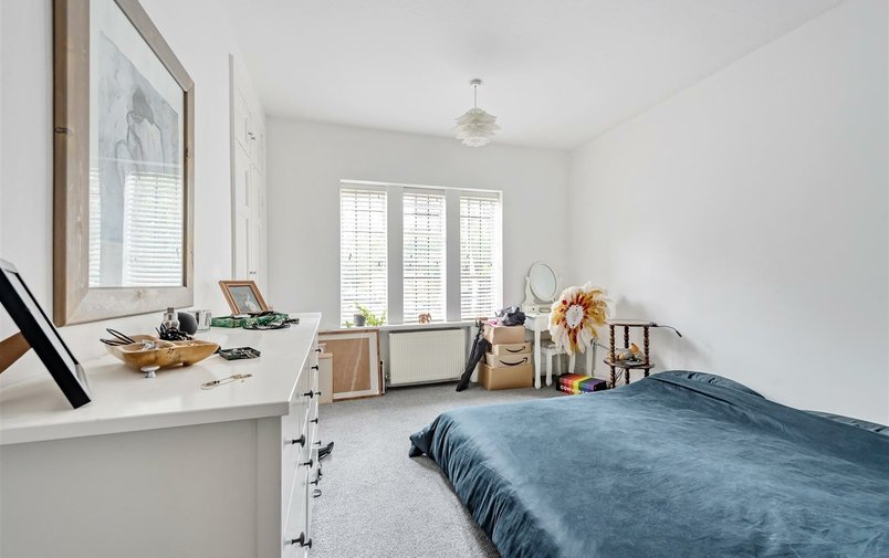 Flat for sale in Tudor Close, Belsize Park