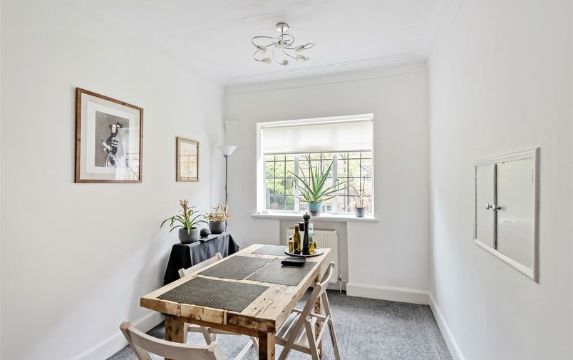 Flat for sale in Tudor Close, Belsize Park