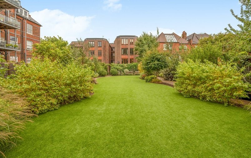 Flat for sale in Wedderburn Road, Hampstead