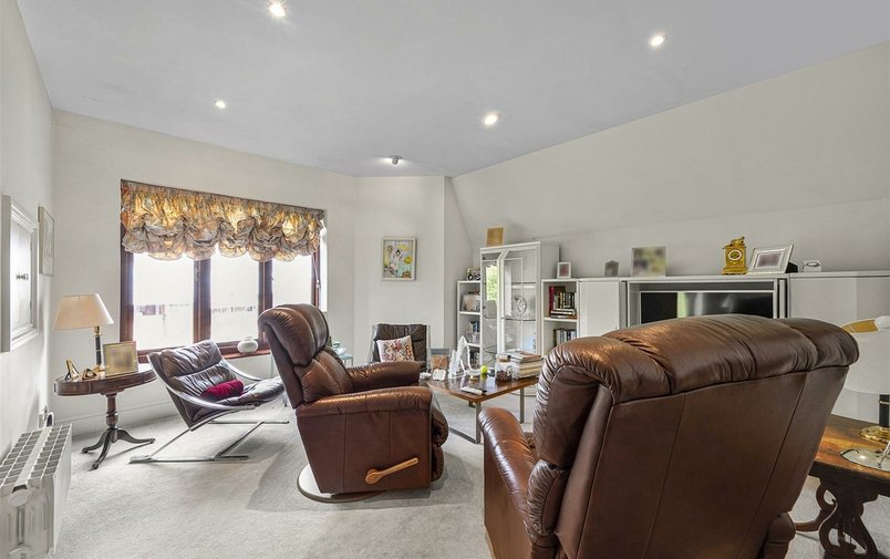 Flat for sale in Wedderburn Road, Hampstead