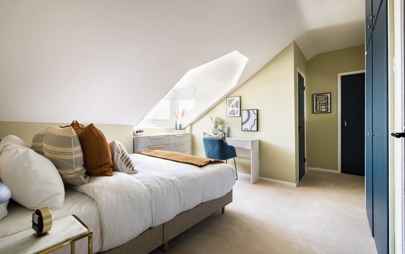 Flat for sale in West End Lane, West Hampstead