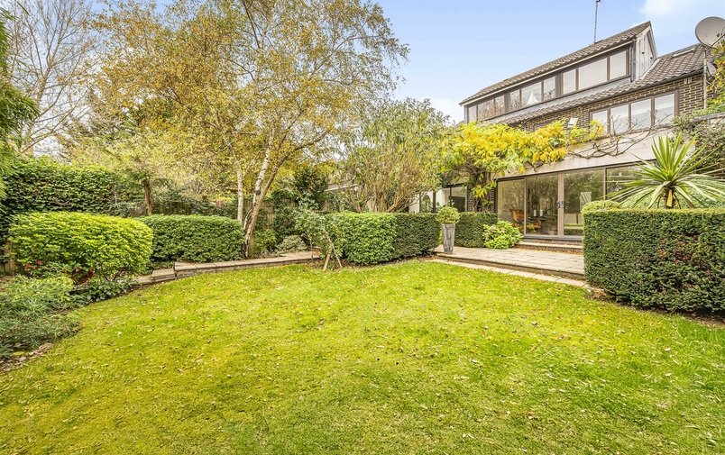 House for sale in West Heath Gardens, Hampstead