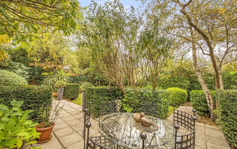 House for sale in West Heath Gardens, Hampstead