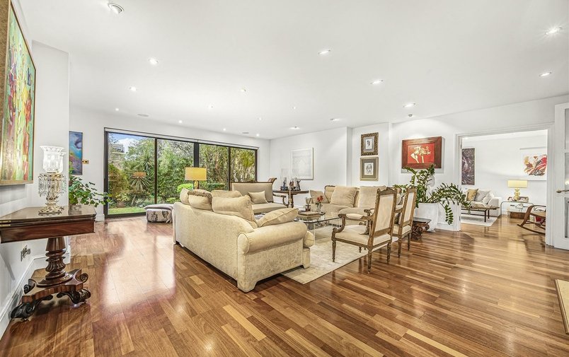 House for sale in West Heath Gardens, Hampstead