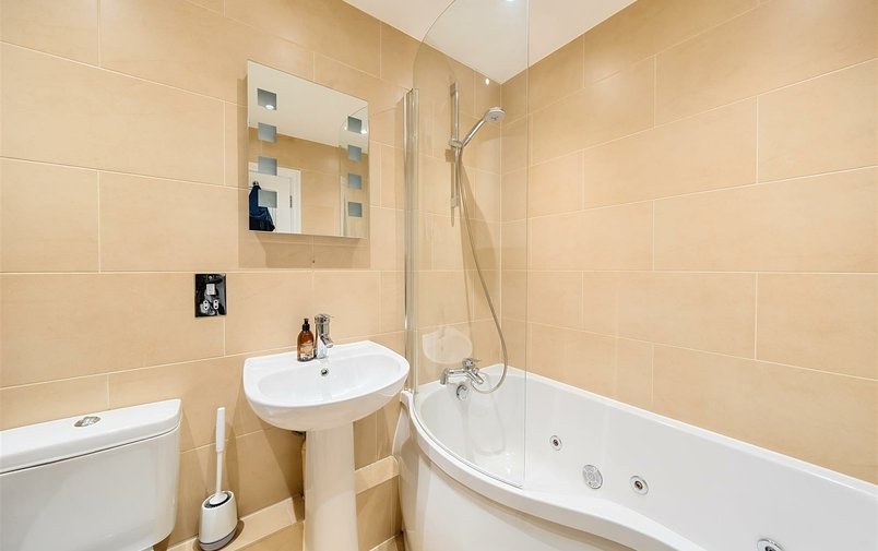 Flat for sale in West Heath Road, Hampstead