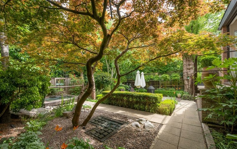 House for sale in West Heath Road, Hampstead