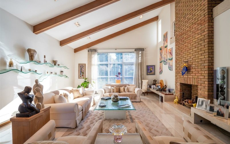 House for sale in West Heath Road, Hampstead