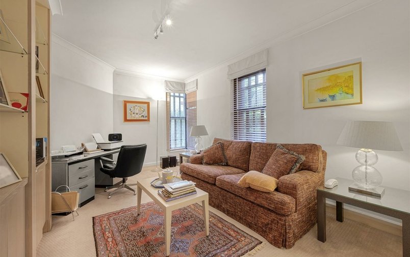 Flat for sale in West Heath Road, Hampstead