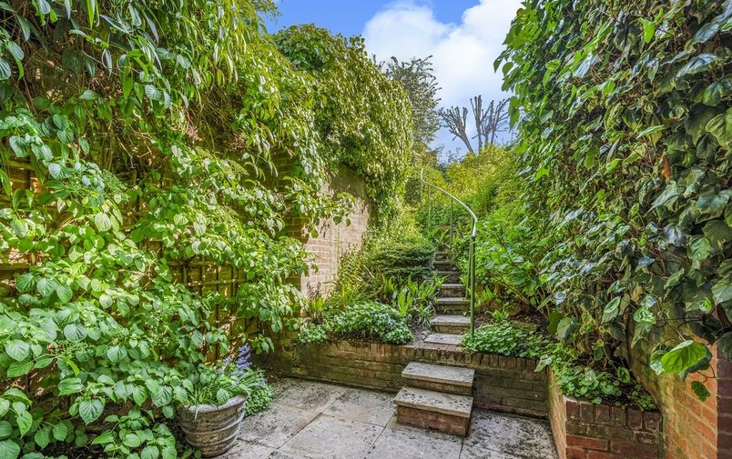 Flat for sale in West Heath Road, Hampstead