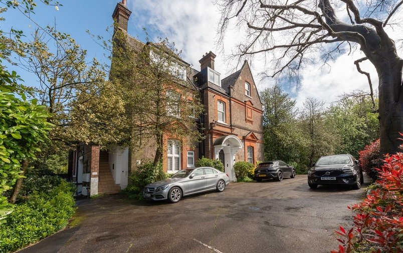 Flat for sale in West Heath Road, Hampstead