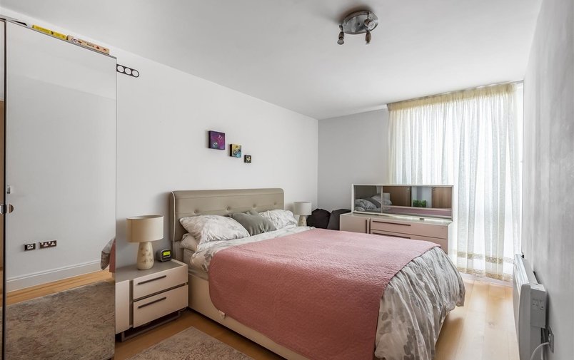 Flat for sale in Winchester Road, Swiss Cottage