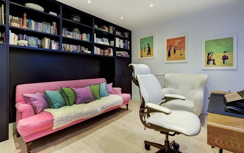 House for sale in Wycombe Gardens, Golders Green