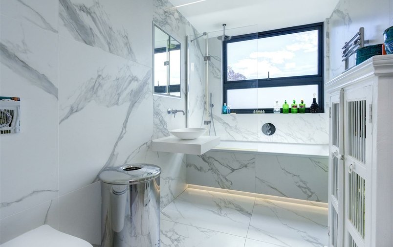 House for sale in Wycombe Gardens, Golders Green