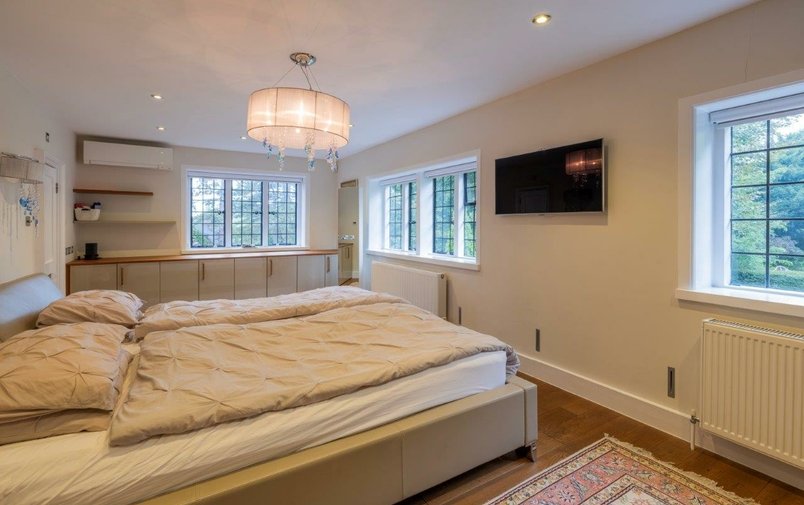 House for sale in Wyldes Close, Hampstead Garden Suburb