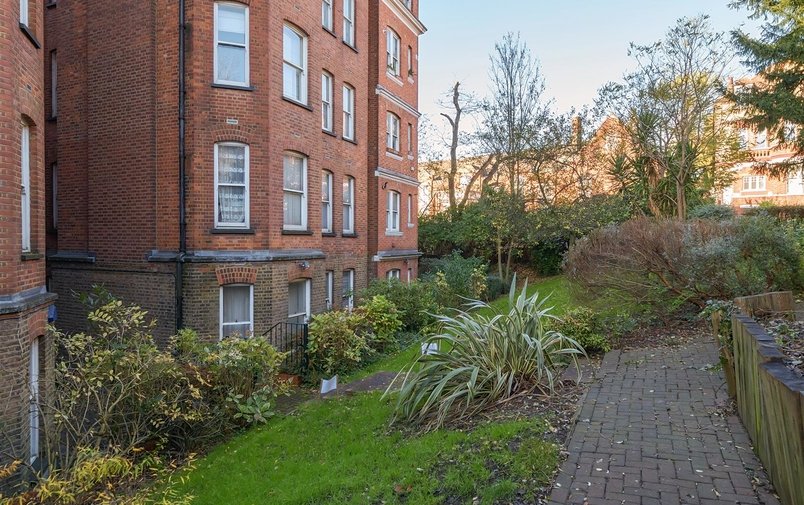 Property to rent in Arkwright Mansions, Finchley Road, London