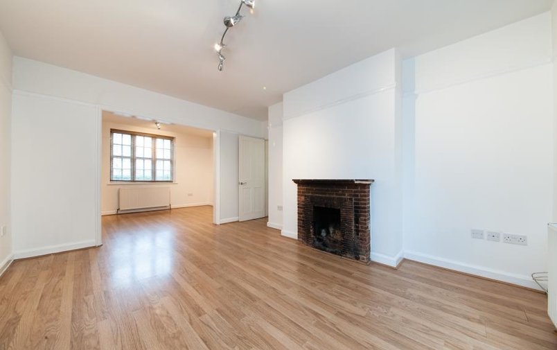 House to rent in Asmuns Hill, Hampstead Garden Suburb