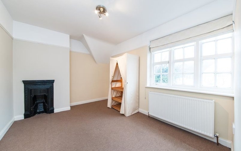House to rent in Asmuns Hill, Hampstead Garden Suburb