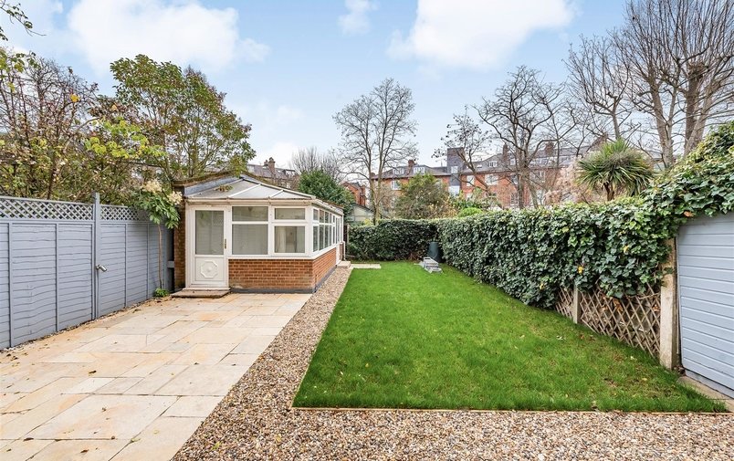 Flat to rent in Buckland Crescent, Belsize Park