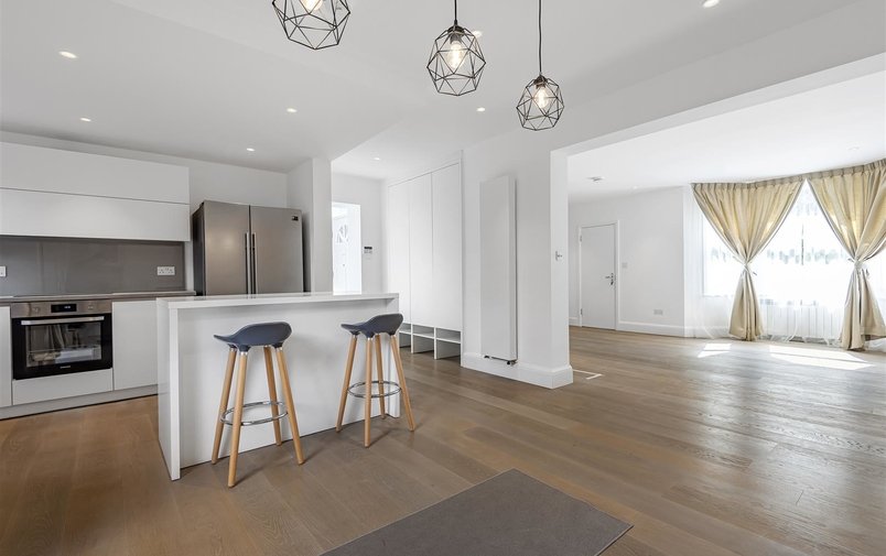 Property to rent in Denning Road, Hampstead Village