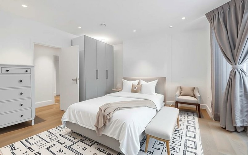 Property to rent in Denning Road, Hampstead Village