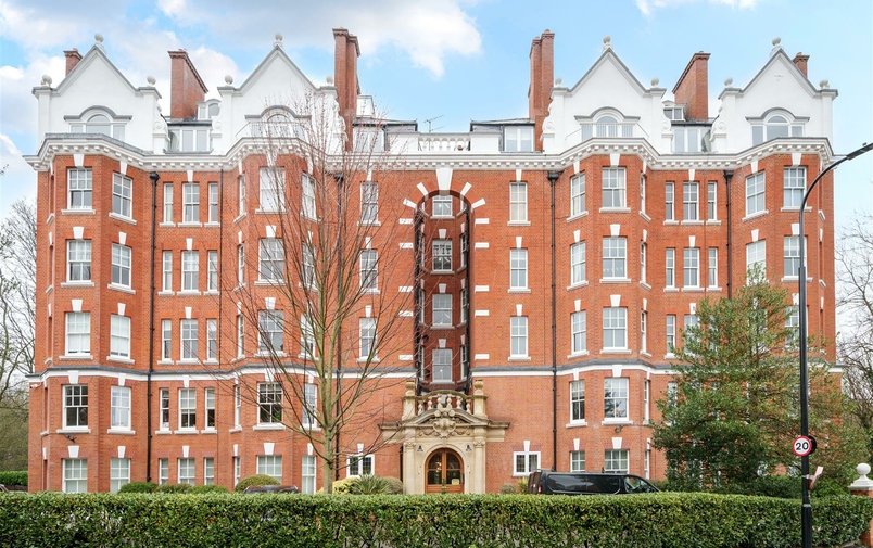 Property to rent in East Heath Road, Hampstead