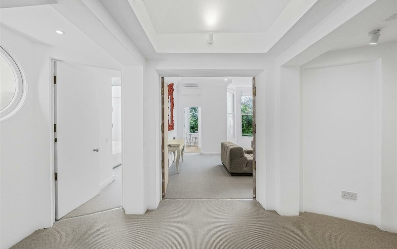Flat to rent in Ellerdale Road, London