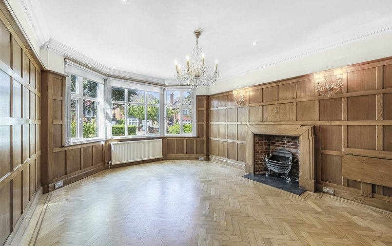 House to rent in Farm Avenue, The Hocrofts