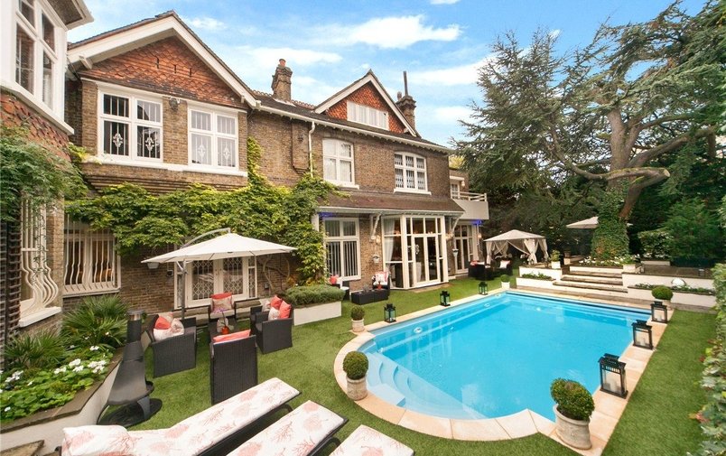 House to rent in Frognal, Hampstead