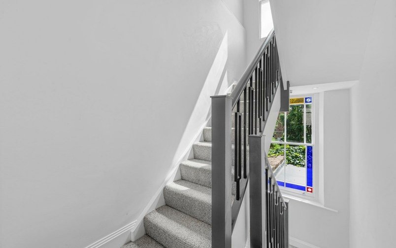 House to rent in Gayton Road, London