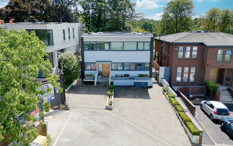 House to rent in Golders Park Close, Golders Hill Park