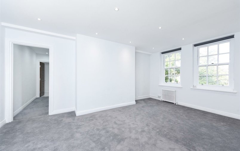 Flat to rent in Prince Arthur Road, Hampstead