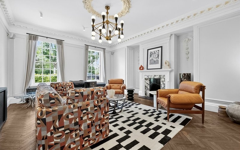 House to rent in Heath Drive, Hampstead