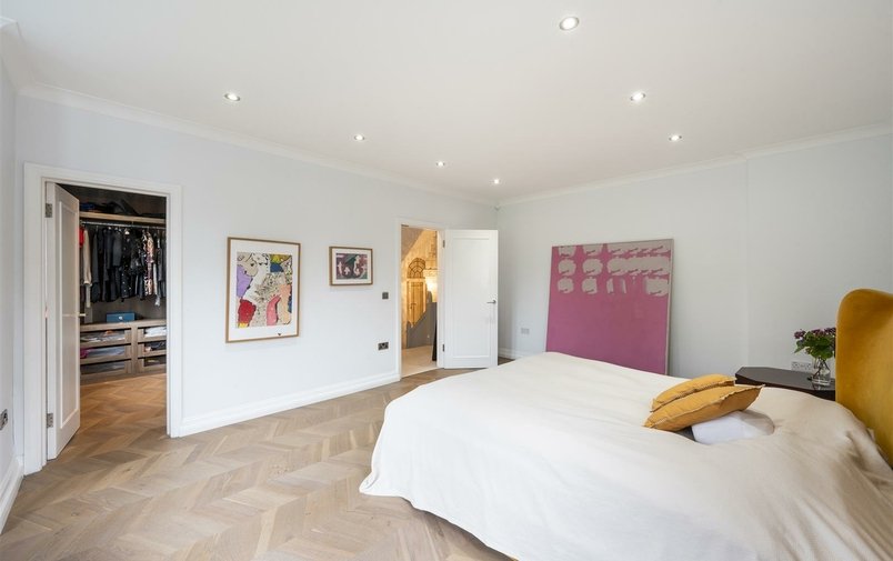 House to rent in Hermitage Lane, Hampstead