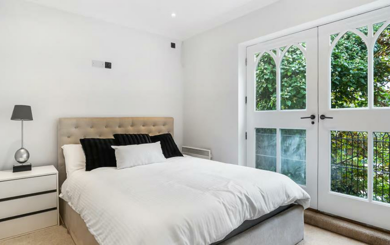 House to rent in North End Way, Hampstead